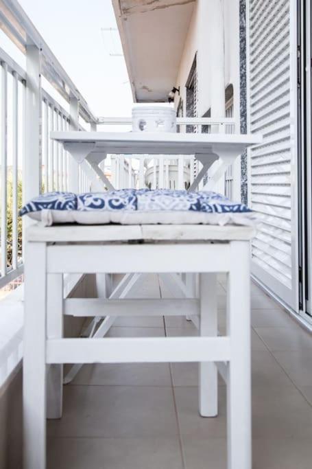Blue Theros Apartments Паралія-Діонісіу Екстер'єр фото